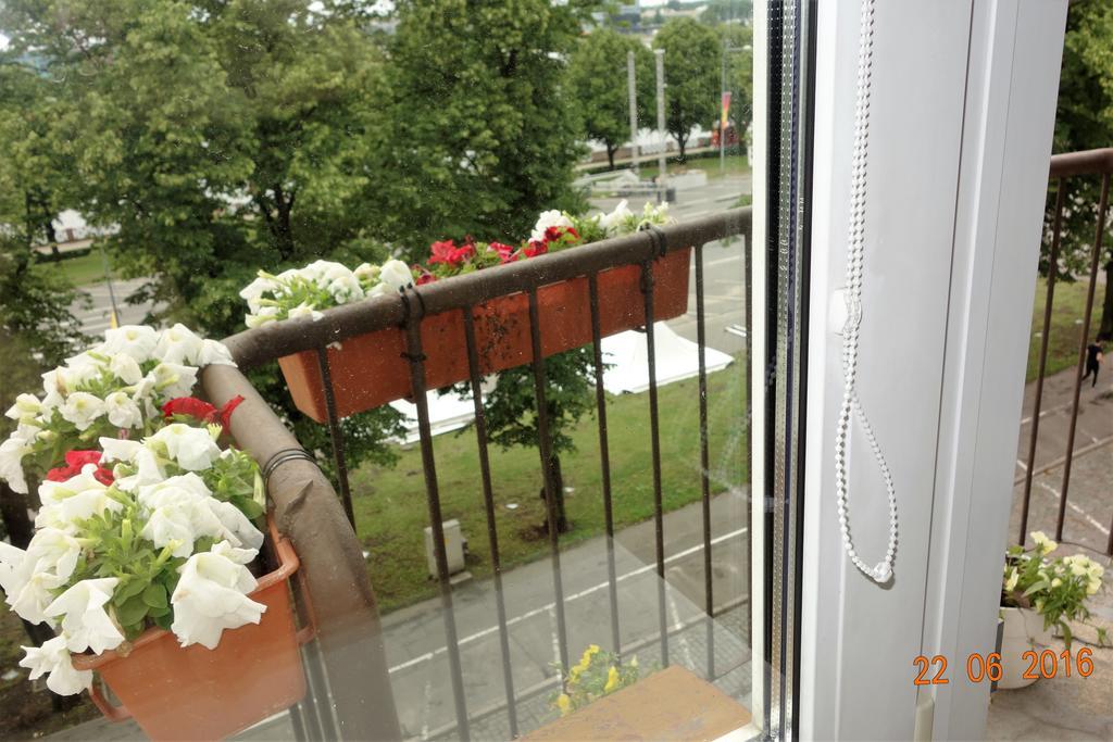 Riga Old Town River View With Balcony ภายนอก รูปภาพ